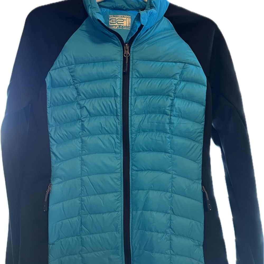 32 Degrees weatherproof Blue and Black Women's Jacket